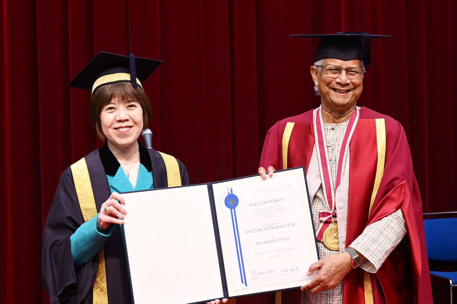 Soka University confers honorary doctorate on Prof Yunus 